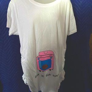 Bun in the oven maternity top. 2X